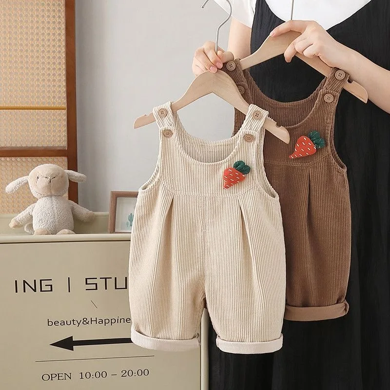 Corduroy Pant Warm - 1-4 Jahre, Herbst, Baby-Latzhose, süße Karotten-Applikation,